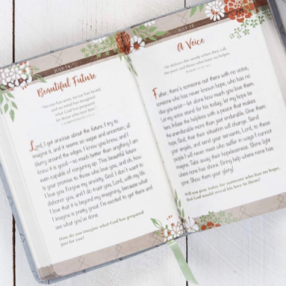 🙏🏻🕊 365 Days of Prayer for Women - Prayer Book - Ladies’ Religious Gift 🙏🏻✨ - Picture 12 of 15